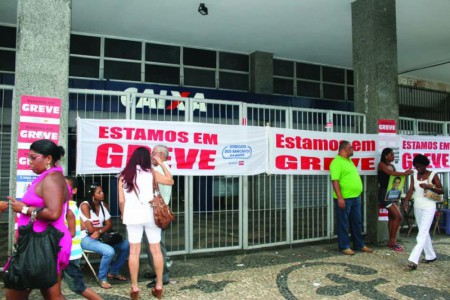 Bancários prometem intensificar greve